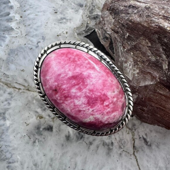Sterling Silver Southwestern Style Oval Thulite Decorated Ring Sz 9.5 For Women